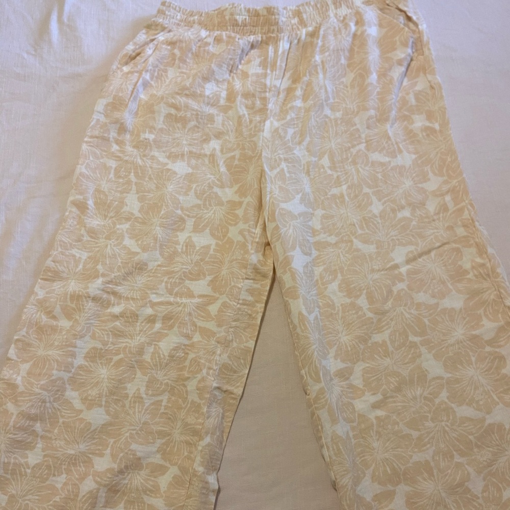 Hurley Hawaiian flower wide leg pants